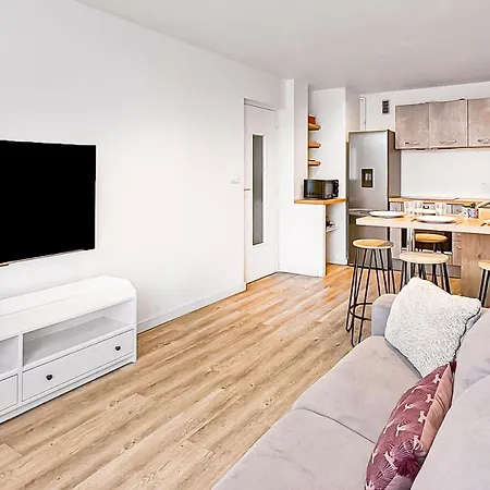 T2 Lumineux & Moderne Proche Centre *